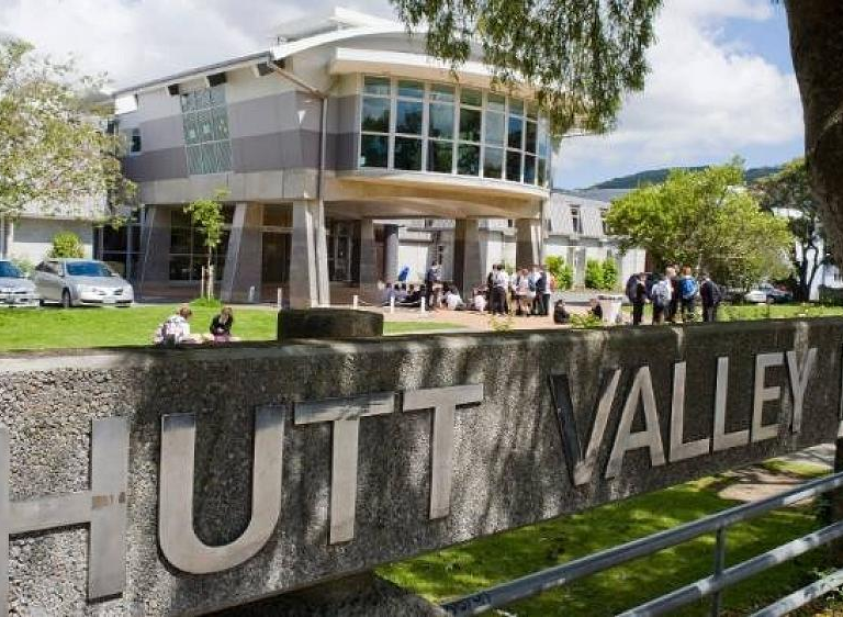 Providing Hutt Valley High School with general cleaning alongside facilities management