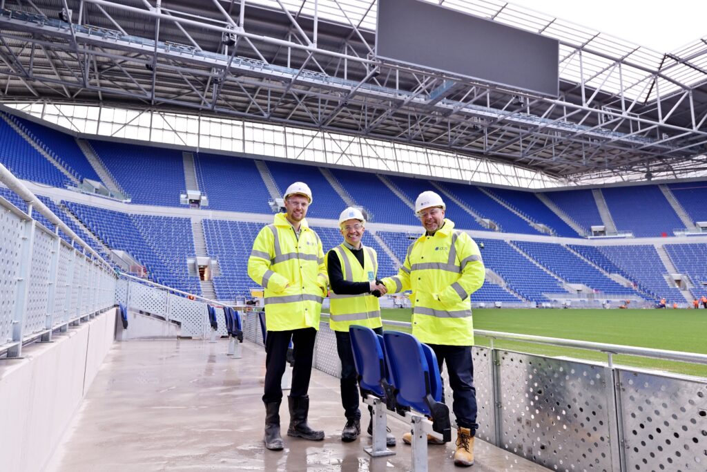 OCS and Everton F.C. ‘strike’ five-year FM partnership to support new stadium