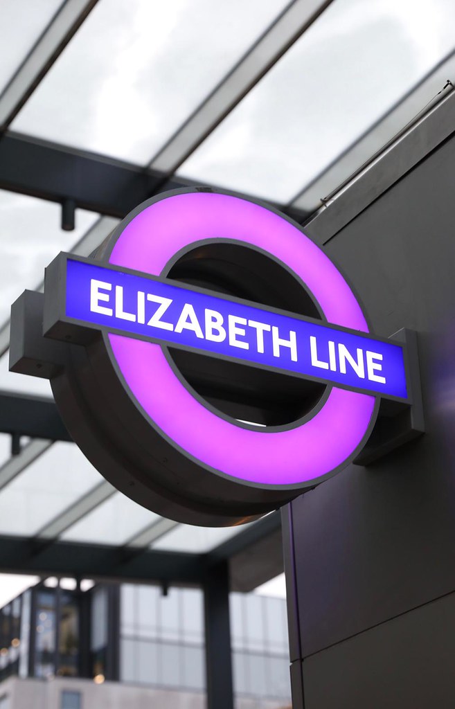 OCS renews facilities management contract for the Elizabeth line with GTS Rail Operations
