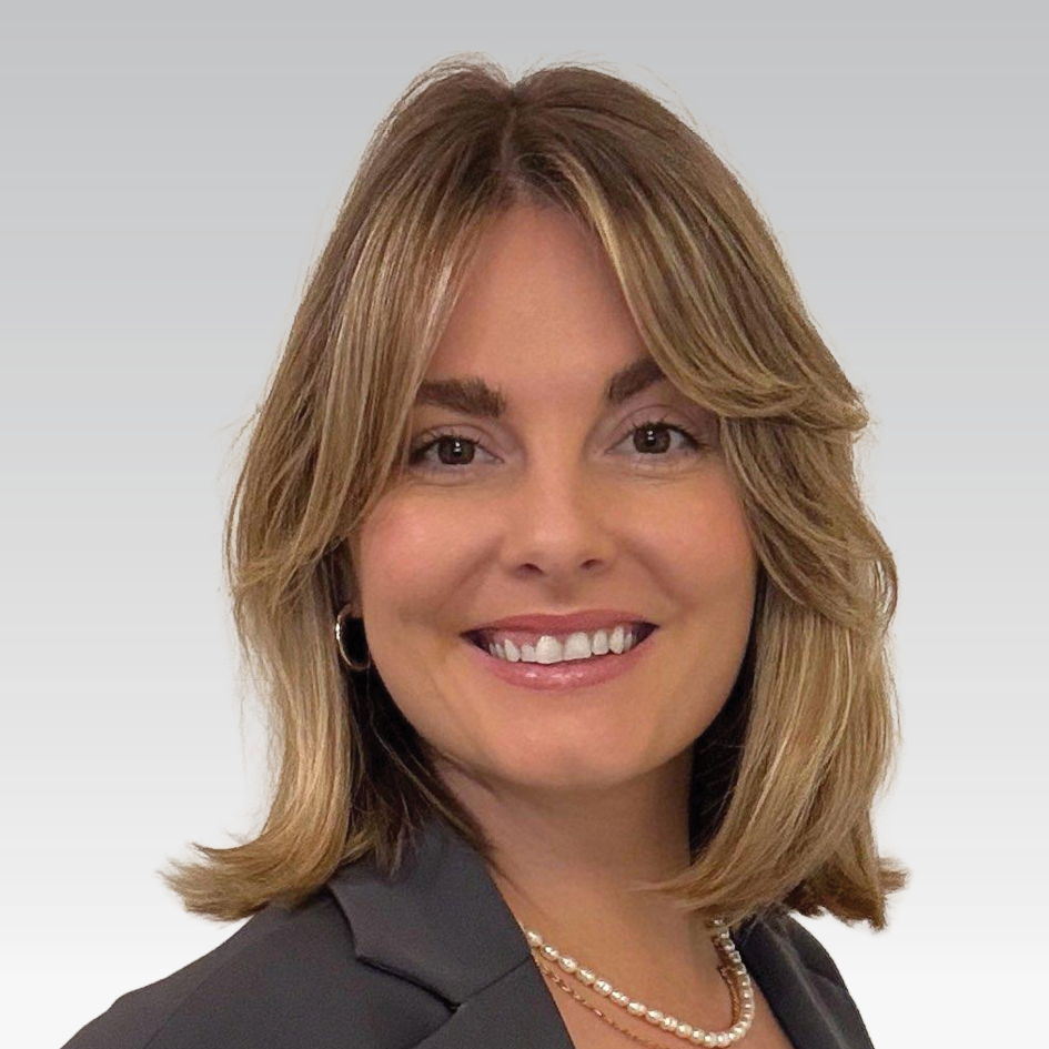 Erin Cahill photo